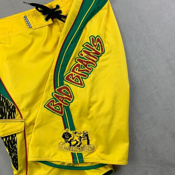 Vans Bad Brains Mens Board Shorts 36 Yellow Rasta Swim Trunks Surf Punk Rock - Picture 2 of 10